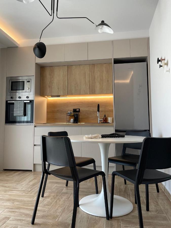C&C3 Apartments อเล็กซานโดรโพลิส ภายนอก รูปภาพ