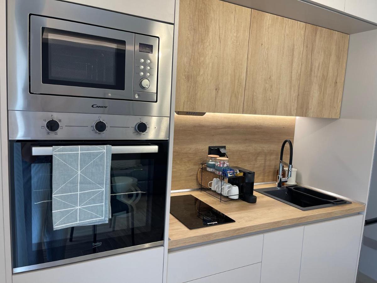C&C3 Apartments อเล็กซานโดรโพลิส ภายนอก รูปภาพ